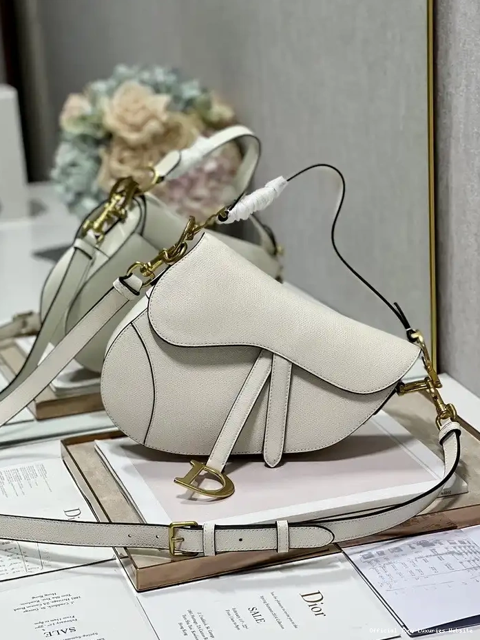 WITH STRAP-25.5-20-6.5CM BAG SADDLE diro 0328